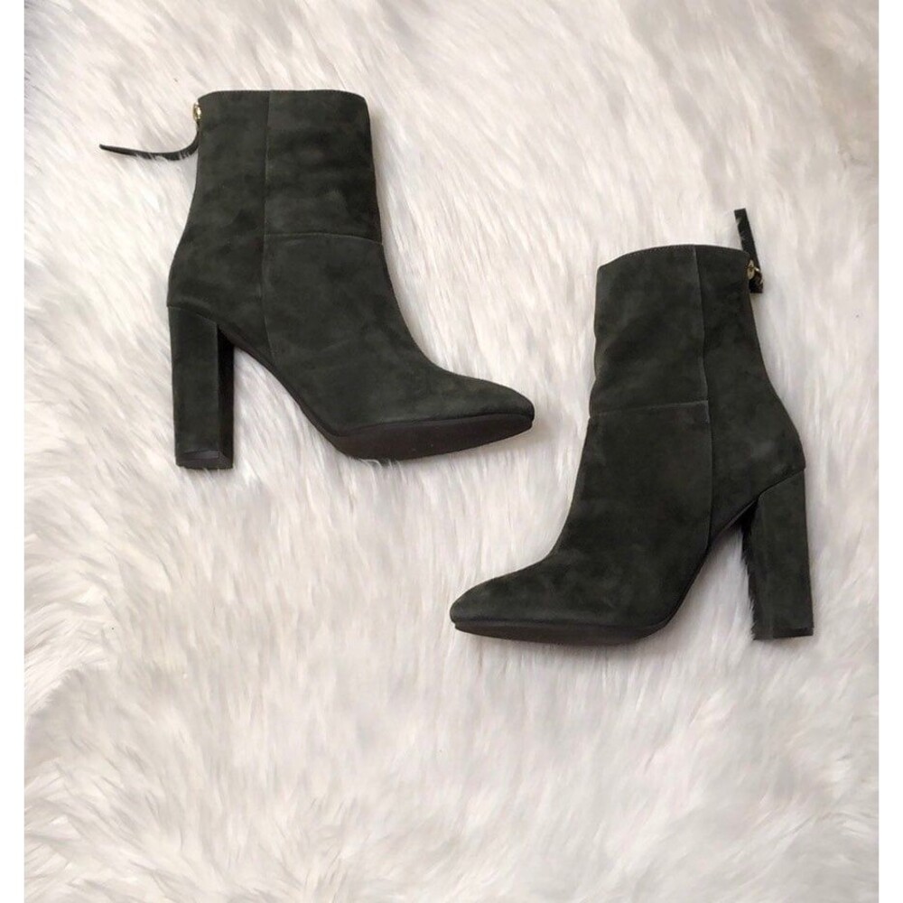 Seychelles Bootie in Olive NWT